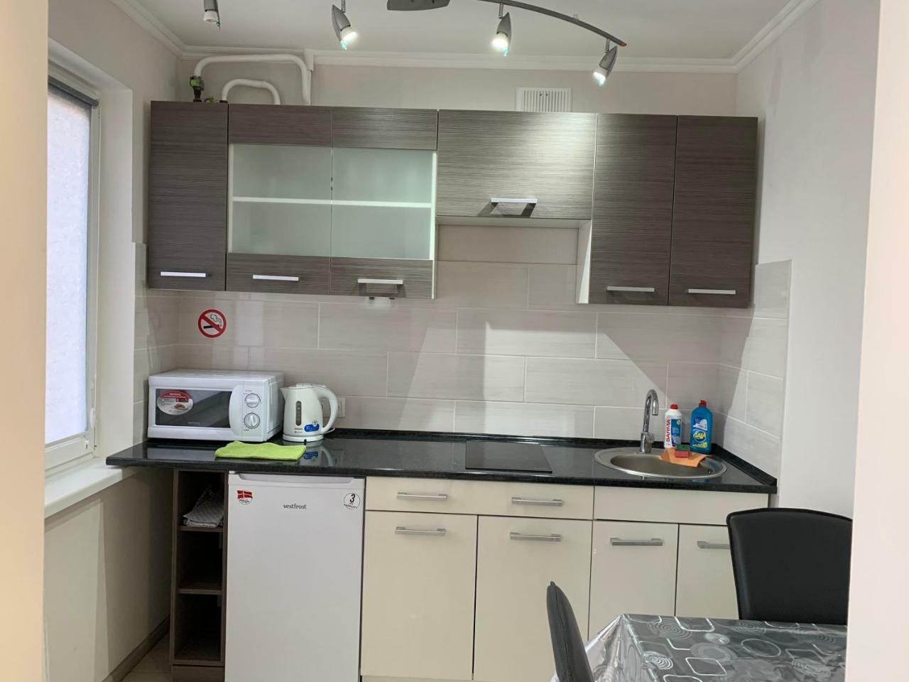 Apartments On Priportovaya,35 Черкаси Екстериор снимка